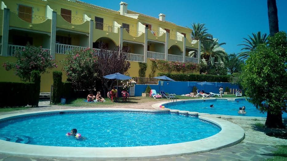 Parque Denia Aparthotel Buitenkant foto